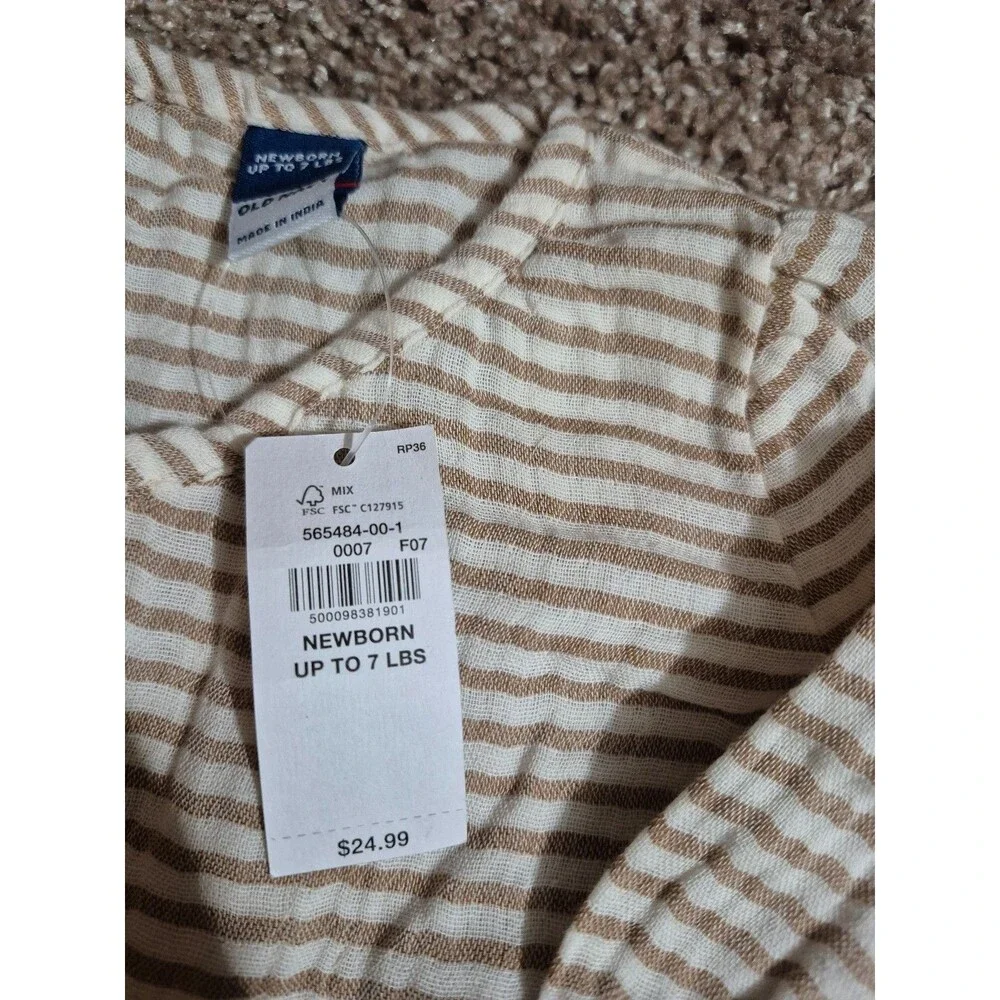 Old navy newborn muslin romper nwt